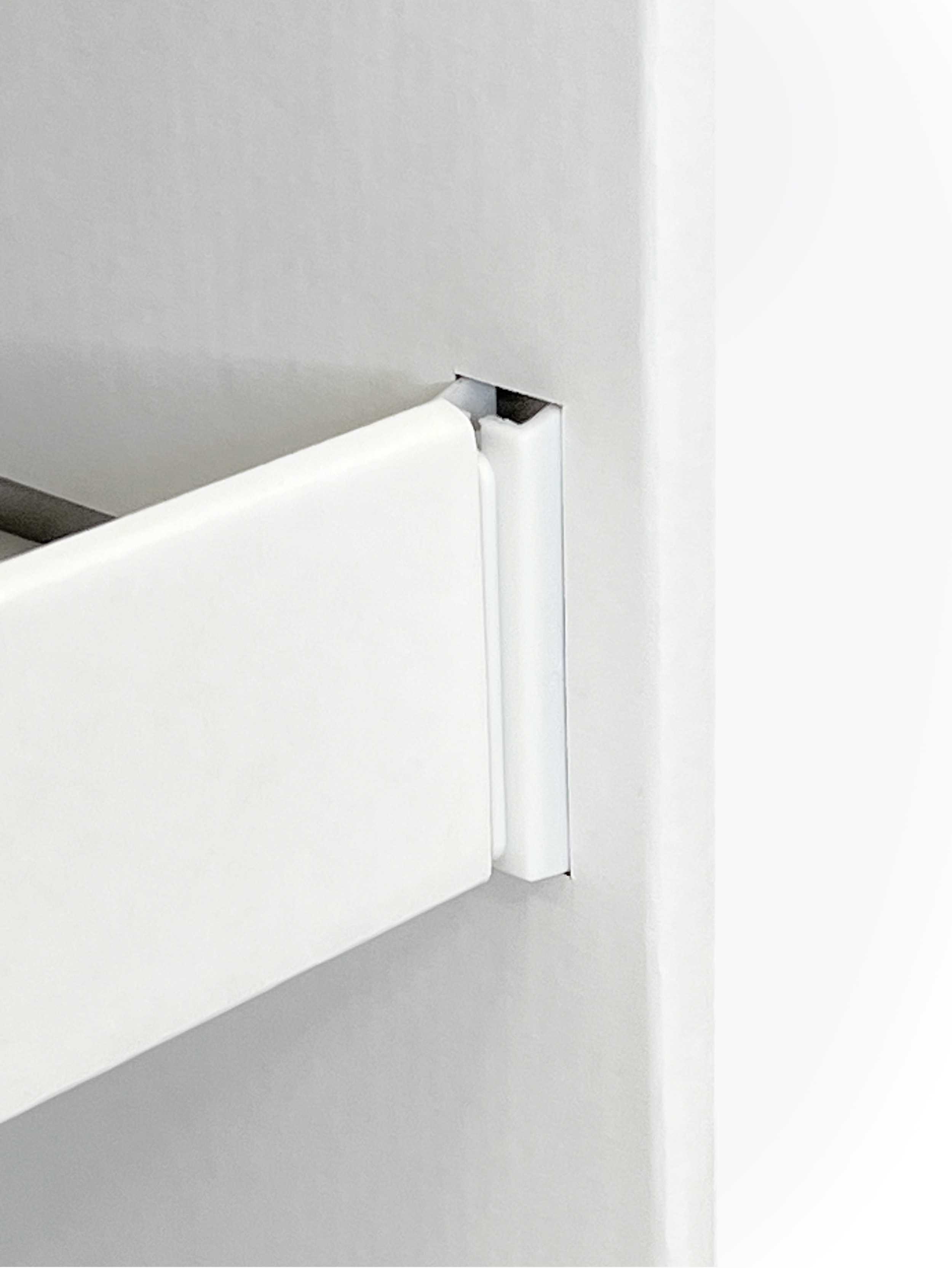 OK! / 1/4-Chep-Display mit 4 Lagen. Bis zu 15 kg Warengewicht je Lage.